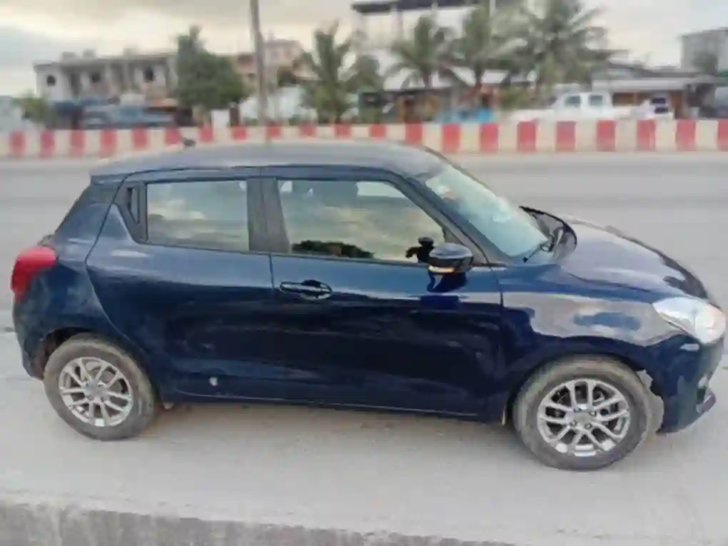 SUZUKI SWIFT EN VENTE  - Vue 3