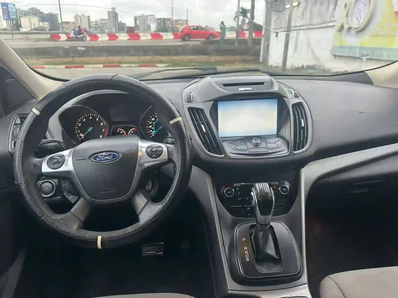 FORD ESCAPE EN VENTE  - Vue 4