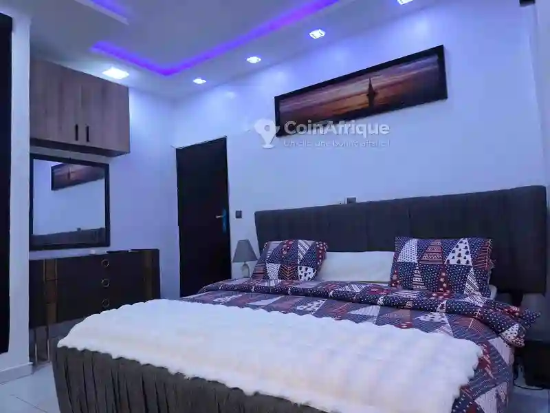 Location Appartement 2 Pièces à Cocody Riviera 3 - Vue 7