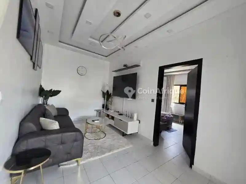 Location Appartement 2 Pièces à Cocody Riviera 3 - Vue 8