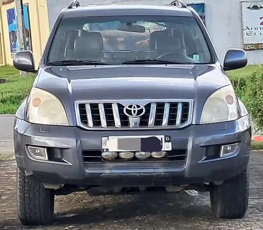 TOYOTA PRADO EN VENTE 