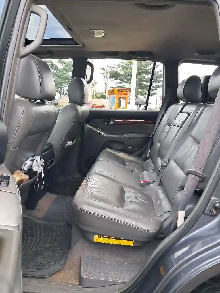 TOYOTA PRADO EN VENTE  - Vue 2