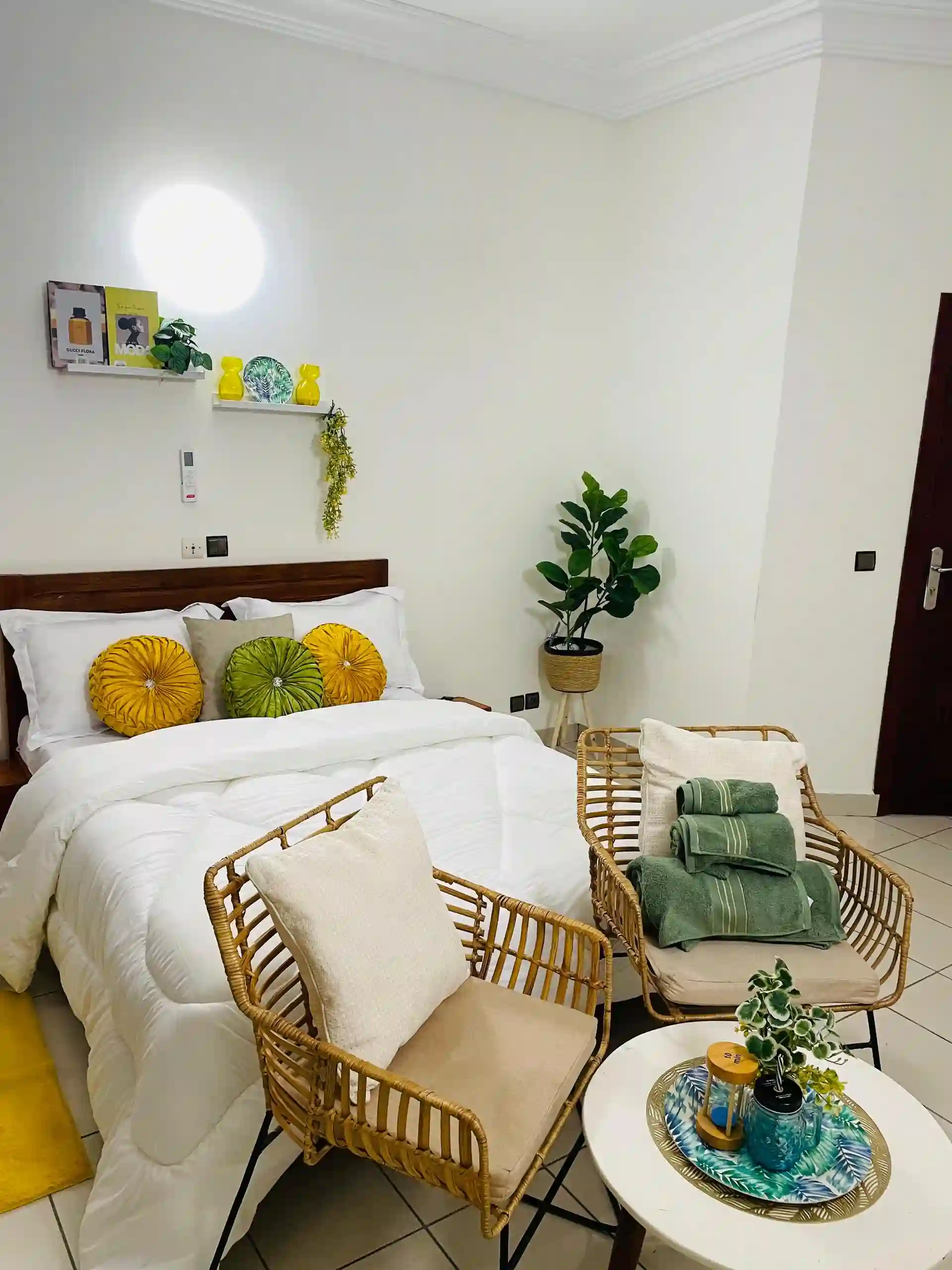 appartements 3 pièces entièrement meublés Cocody Riviera Palmeraie / Carrefour Guiraud - Vue 2
