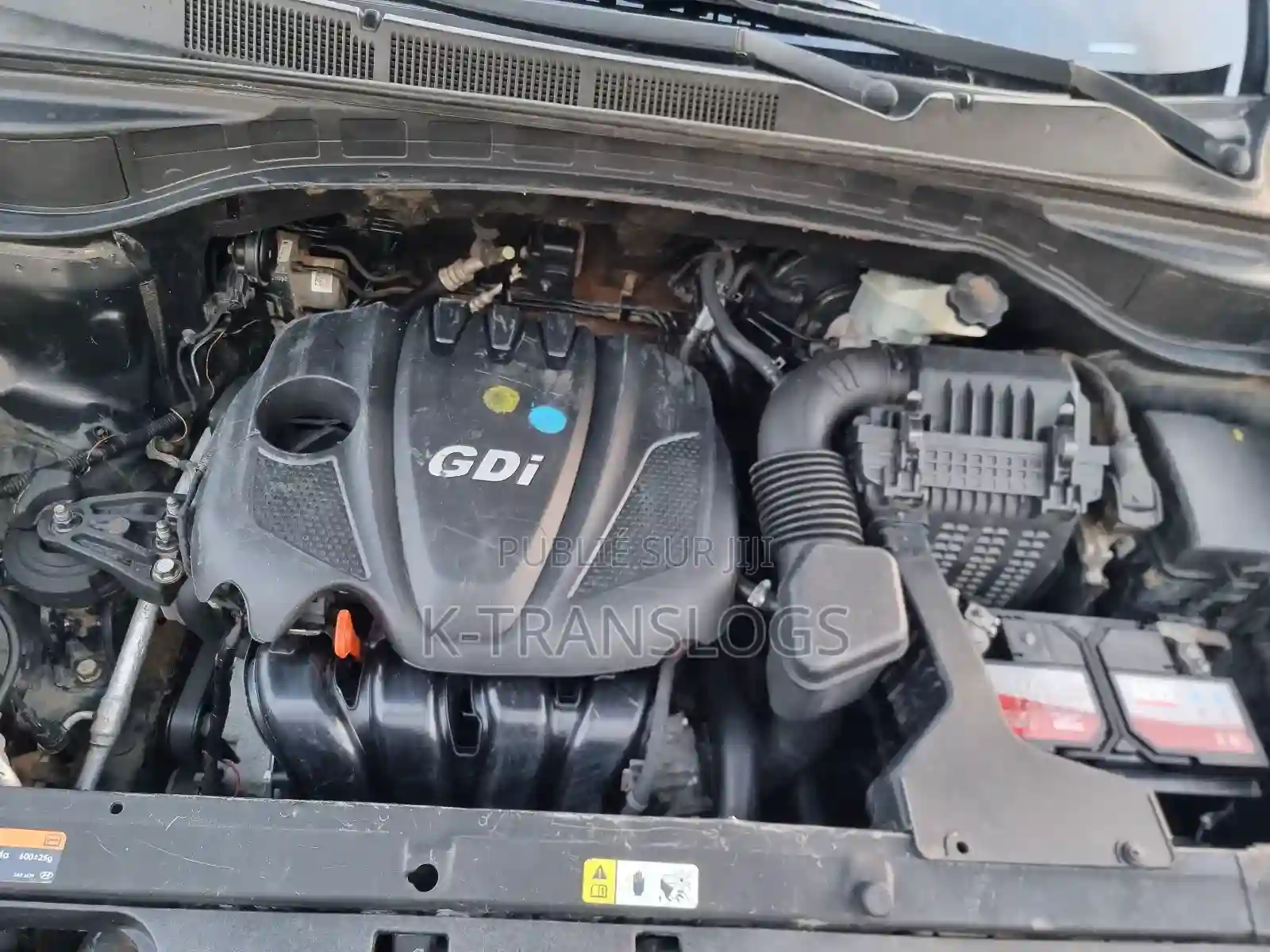 Hyundai Santa Fe SE AWD 2016 Black - Vue 3