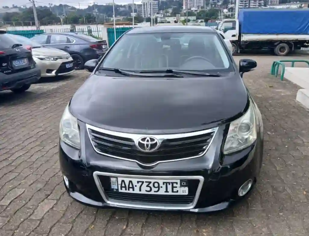 TOYOTA AVENSIS EN VENTE  - Vue 2
