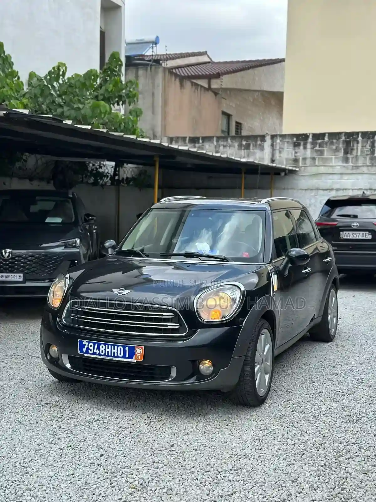 Mini Cooper 2017 Noir - Vue 3