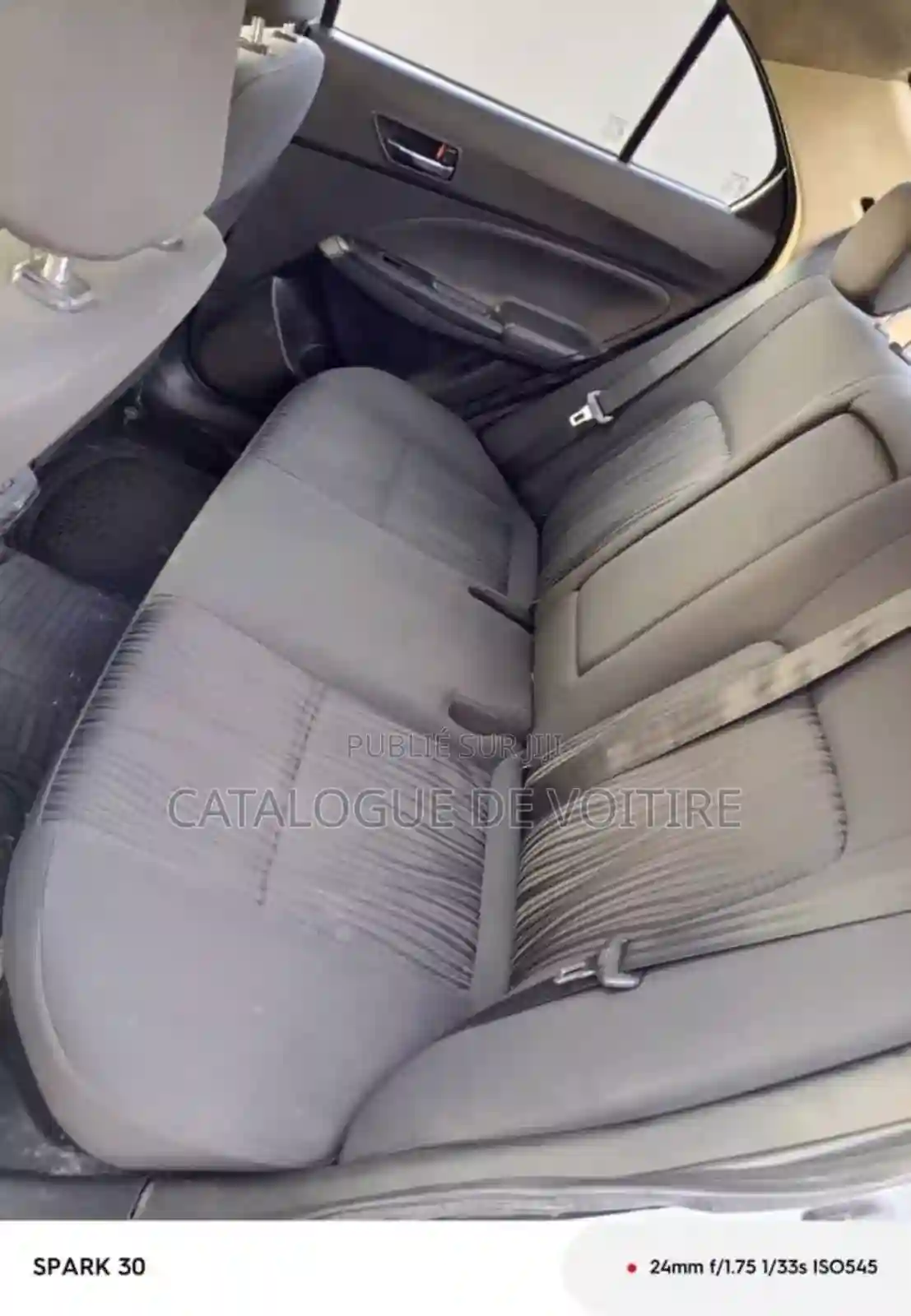 Suzuki Dzire 2024 Rouge - Vue 2