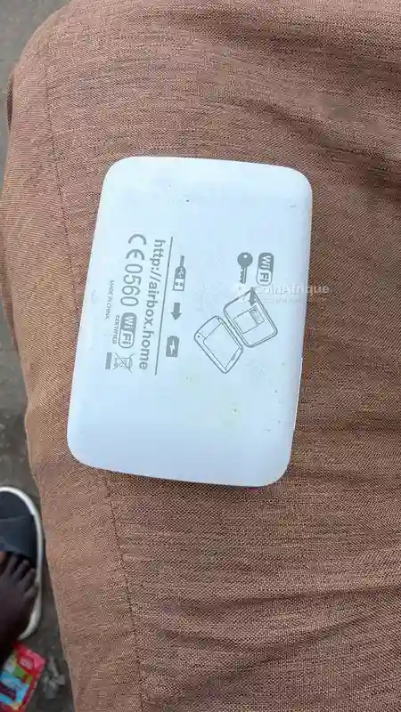 Wifi Pocket 4G - Vue 1