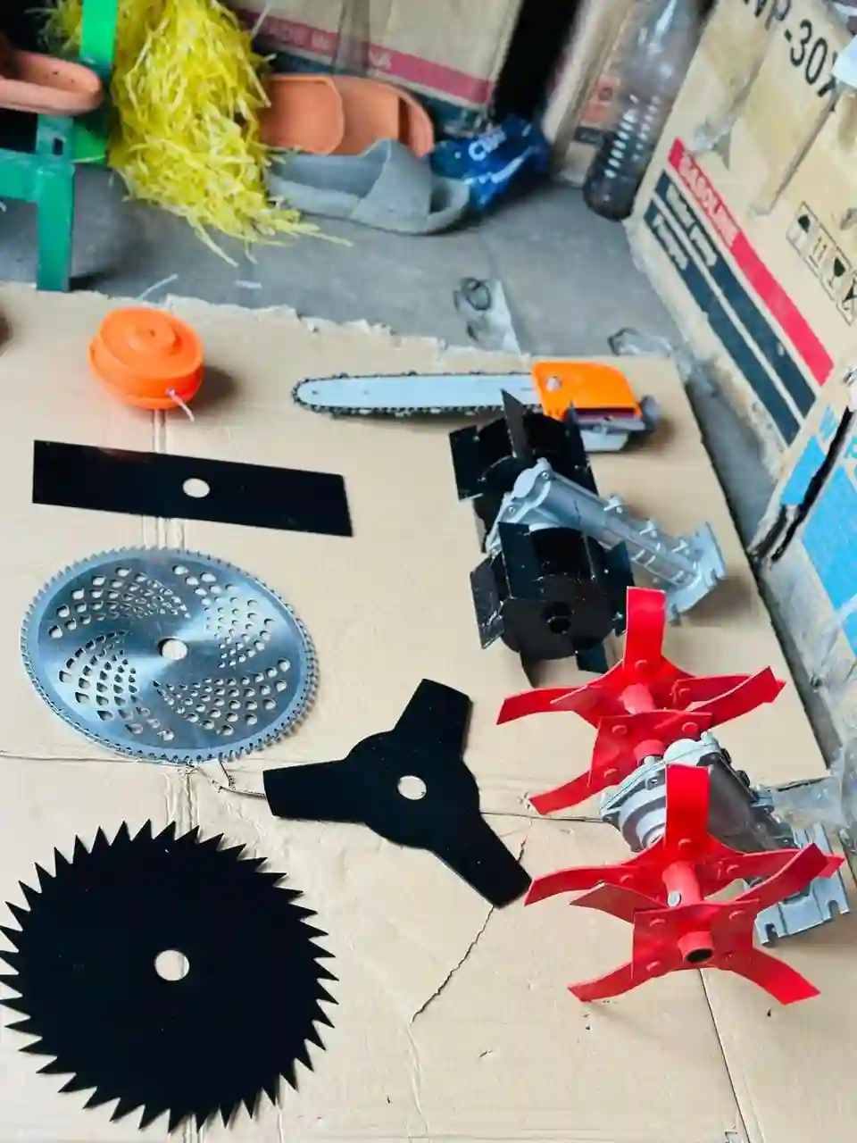 DÉBROUSSAILLEUSES DE QUALITE EN