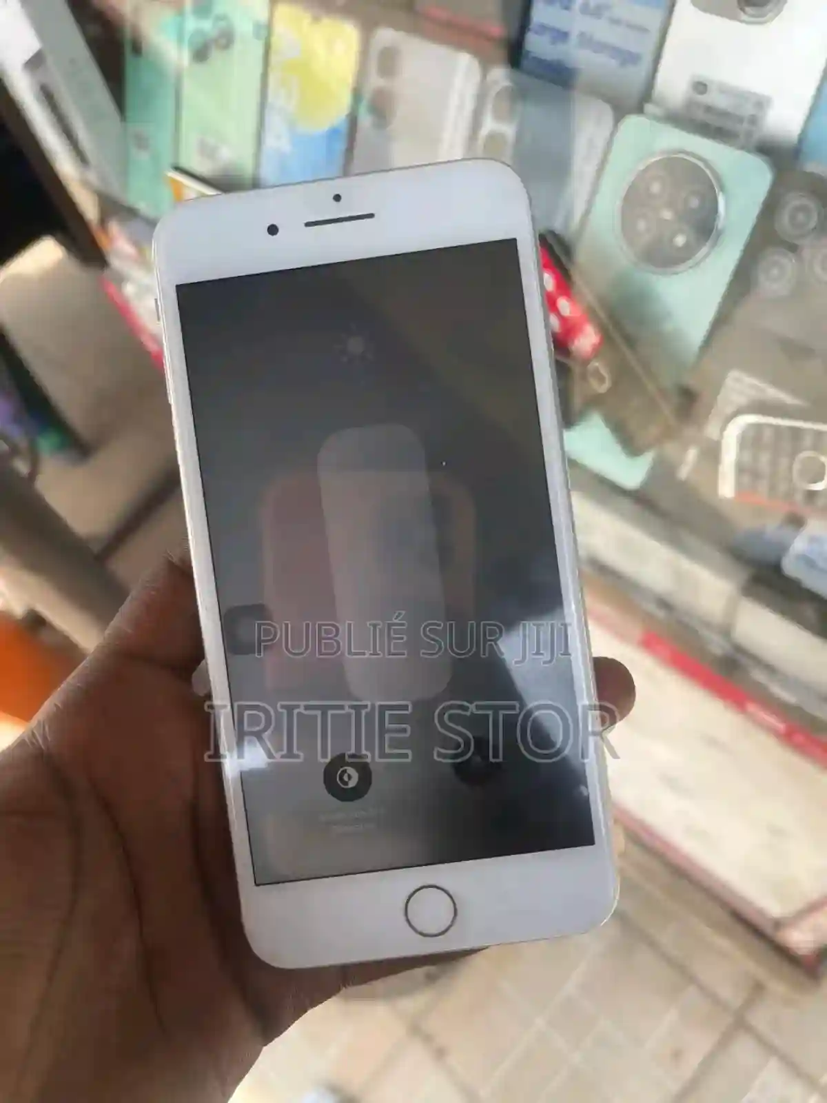 Apple Iphone 8 Plus 64 GB Blanc - Vue 3
