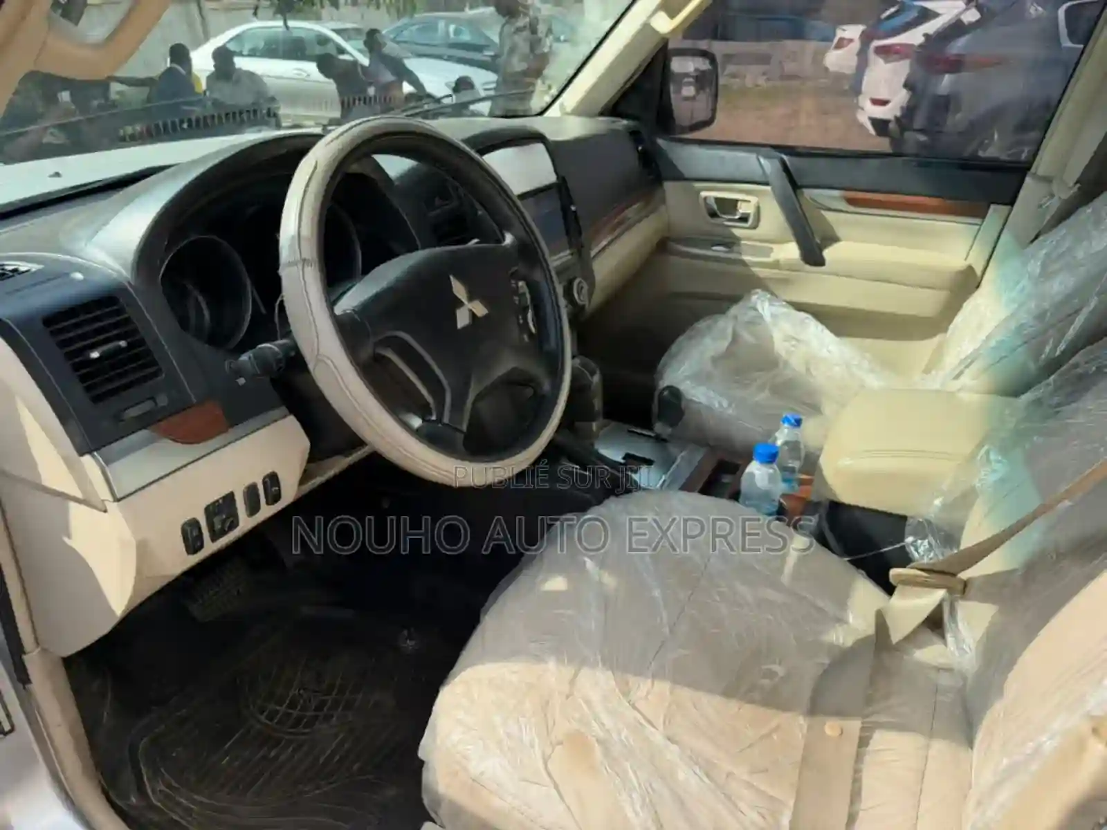 Mitsubishi Pajero 2013 Blanc - Vue 5
