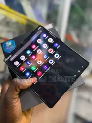 Samsung Galaxy Z Fold4 256 GB Doré