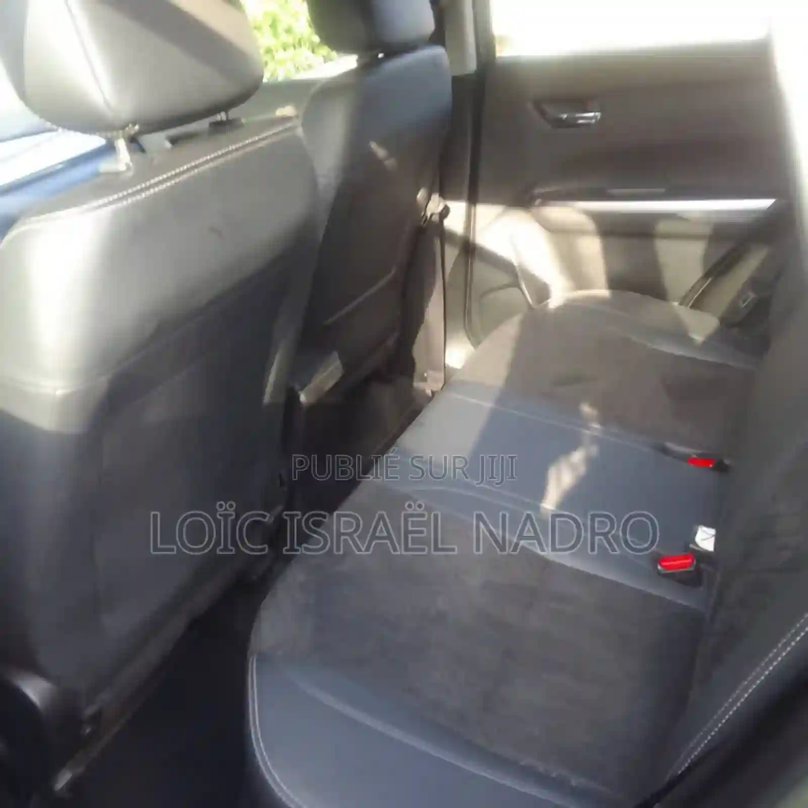 Suzuki Vitara 2022 Argenté - Vue 5