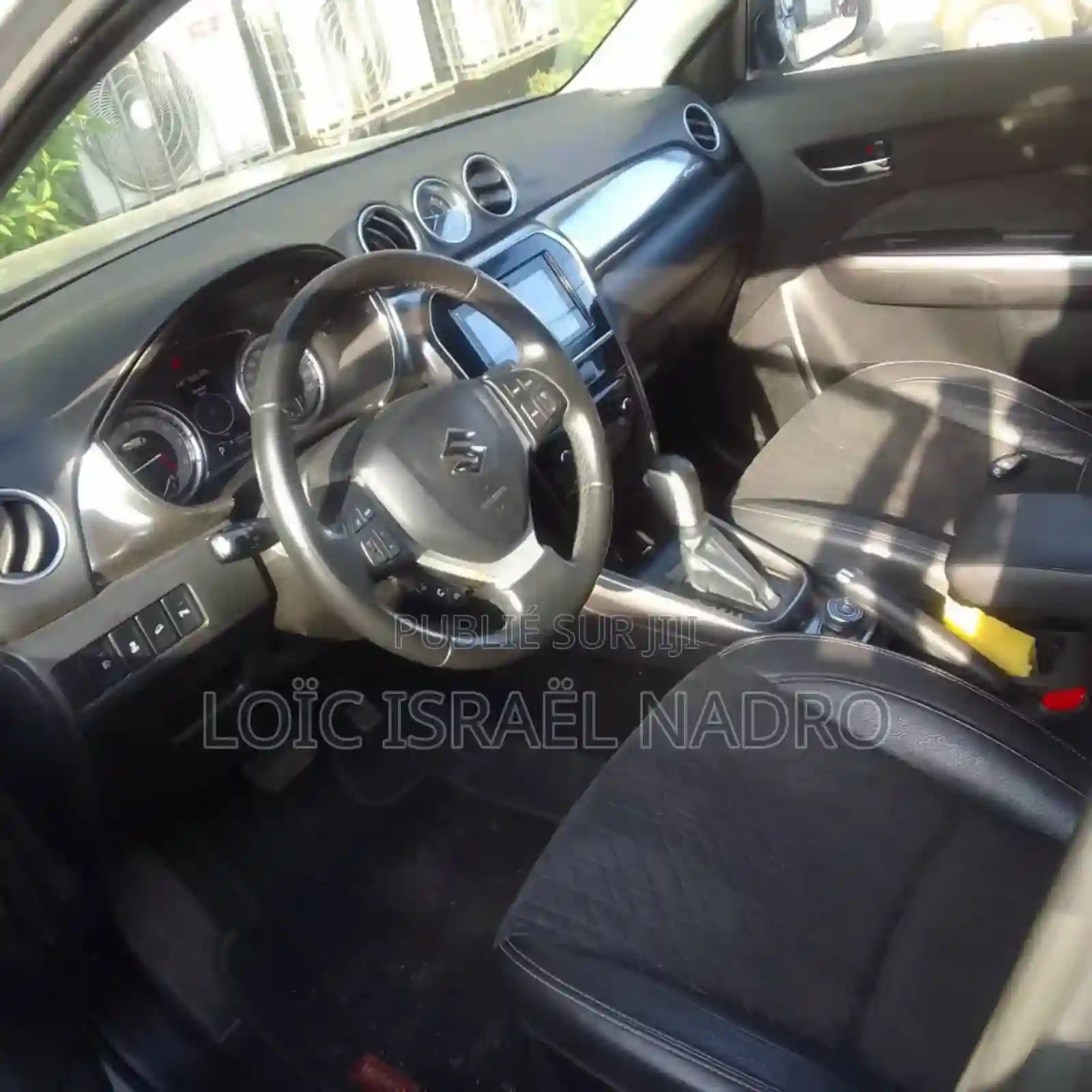 Suzuki Vitara 2022 Argenté - Vue 6