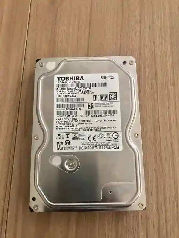 Disque dur HDD 1To - Vue 1