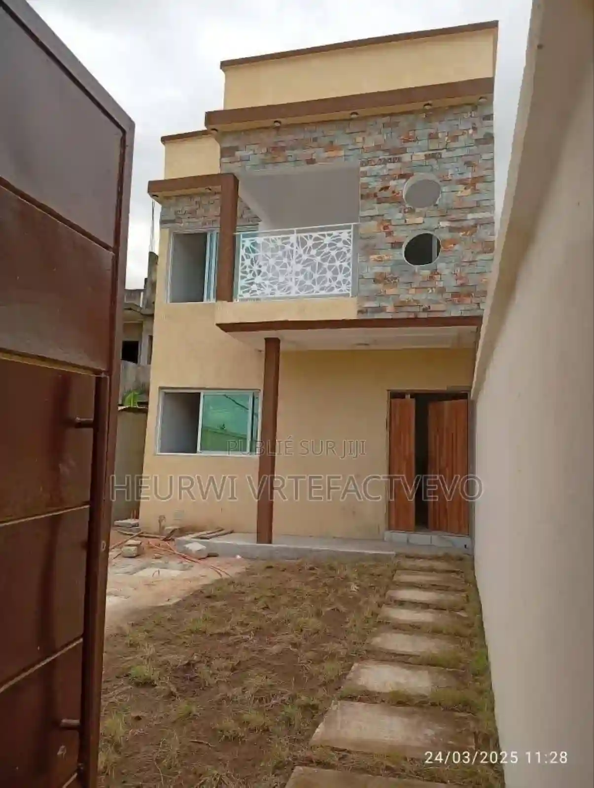 4chbre Duplex Dans Angré Cocody à Vendre - Vue 3