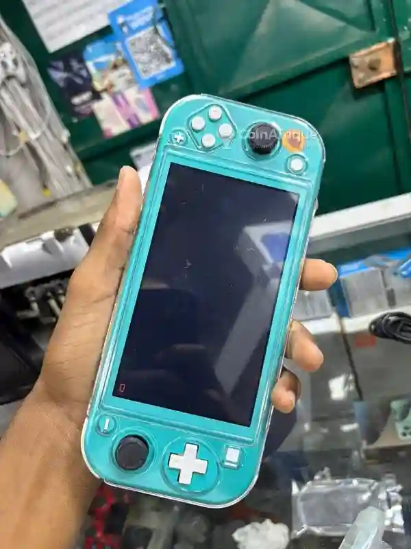 Nintendo Switch Lite - Vue 1