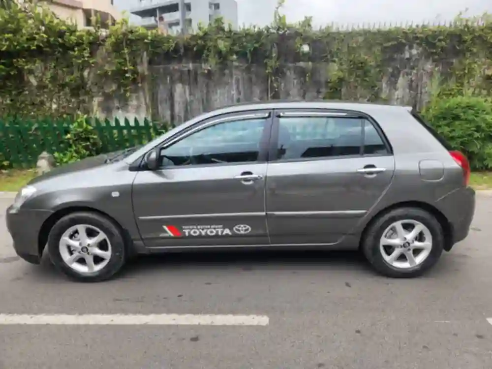 TOYOTA OBAMA EN VENTE