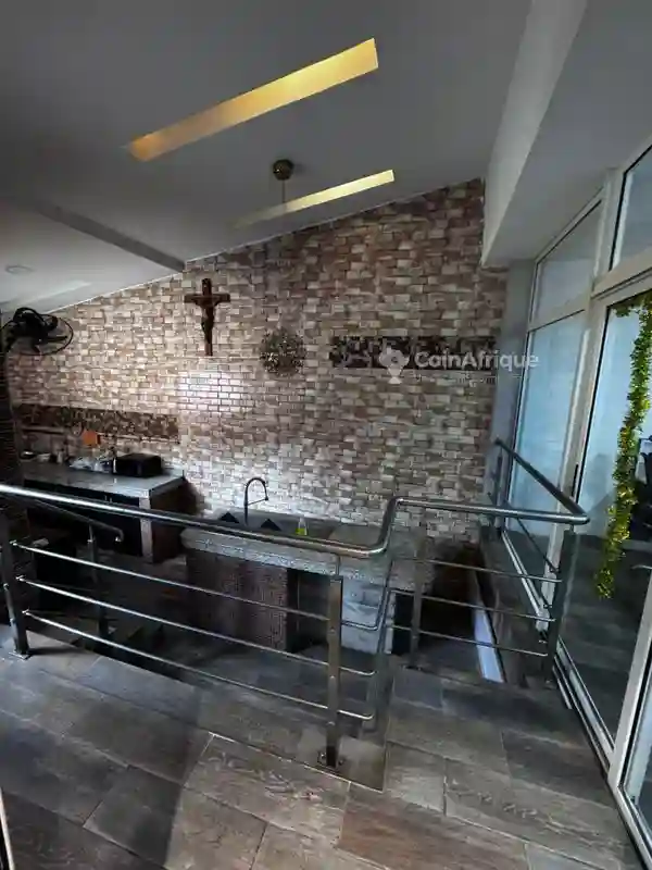 Vente Appartements 4 Pièces - Treichville - Vue 2