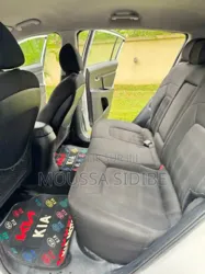 Kia Sportage EX 4dr SUV (24l 4cyl 6A) 2011 Blanc