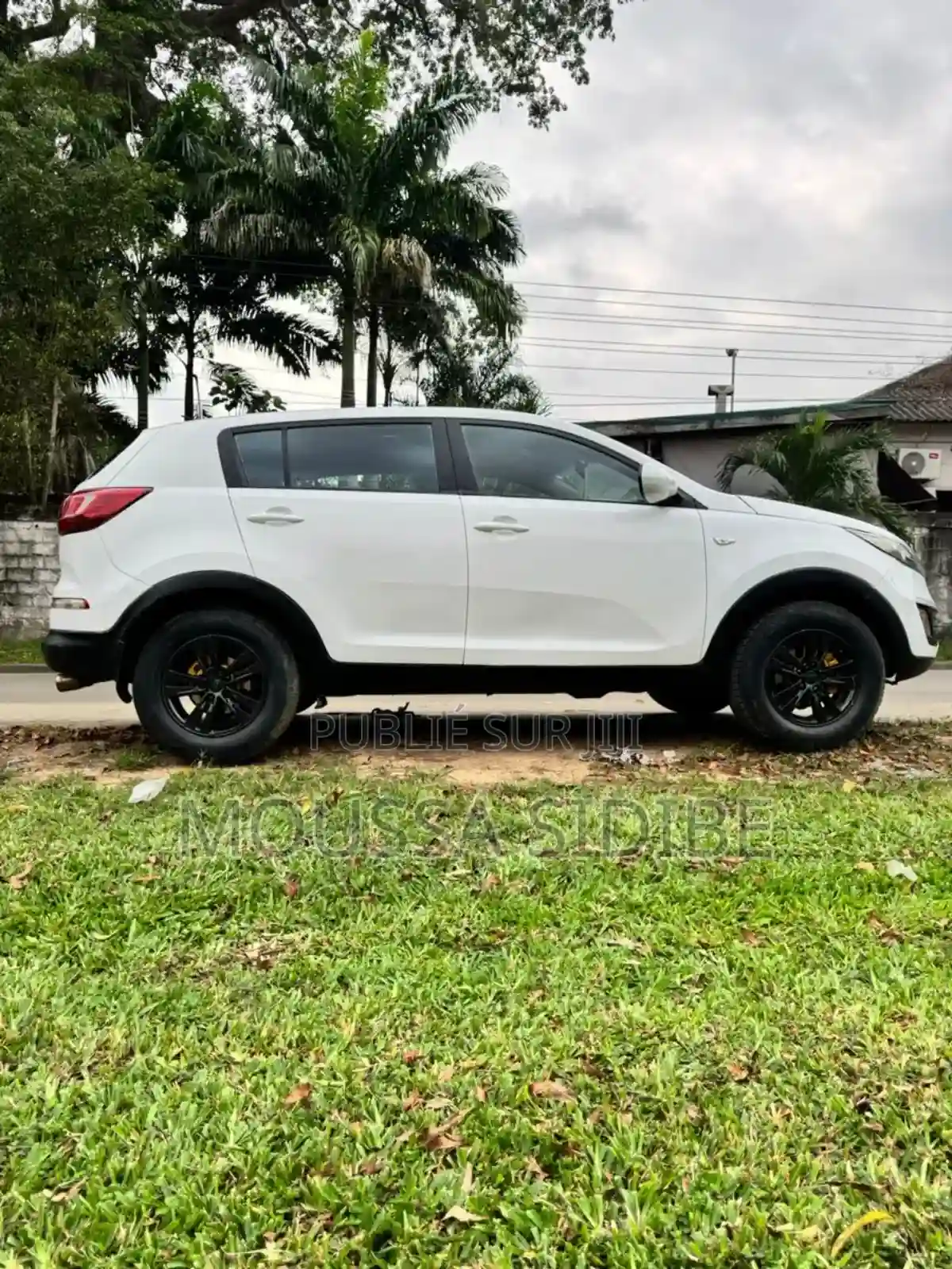 Kia Sportage EX 4dr SUV (24l 4cyl 6A) 2011 Blanc - Vue 9