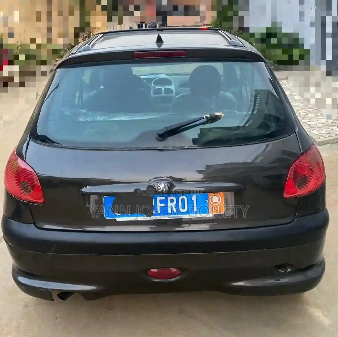 Peugeot 206 2003 Black - Vue 3