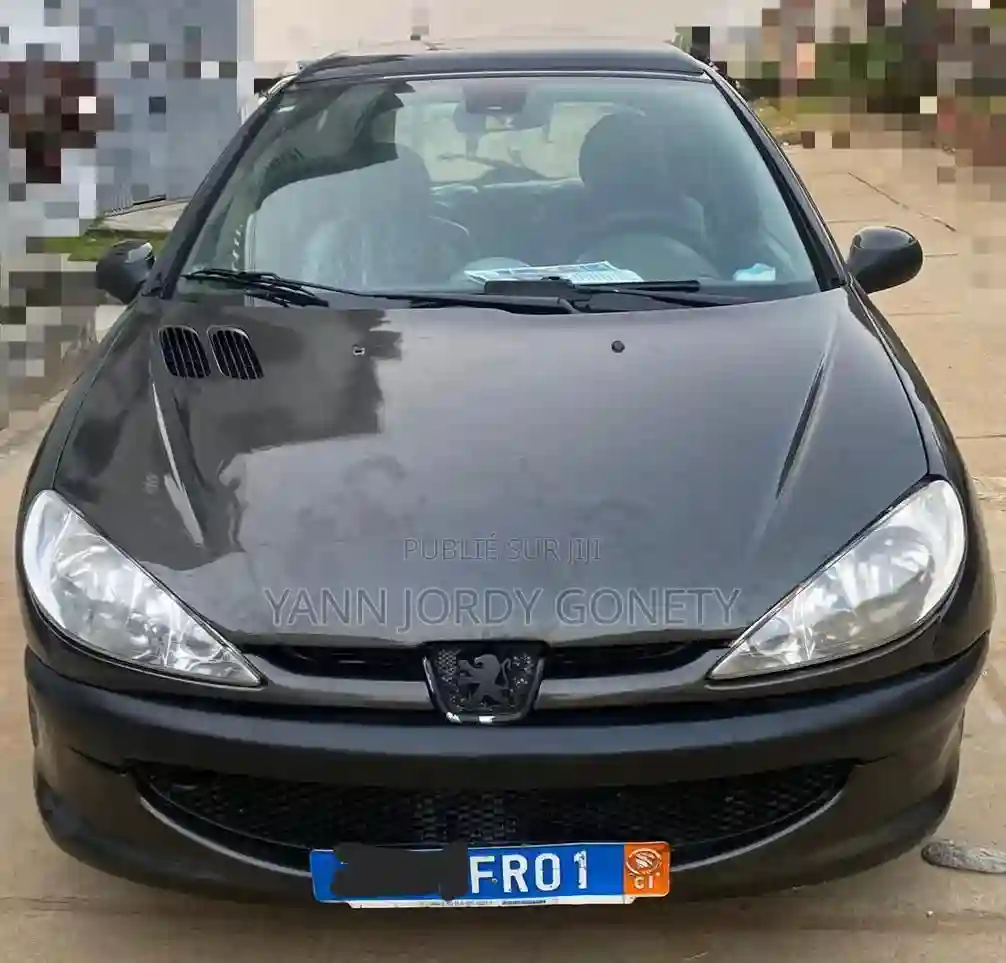 Peugeot 206 2003 Black - Vue 4