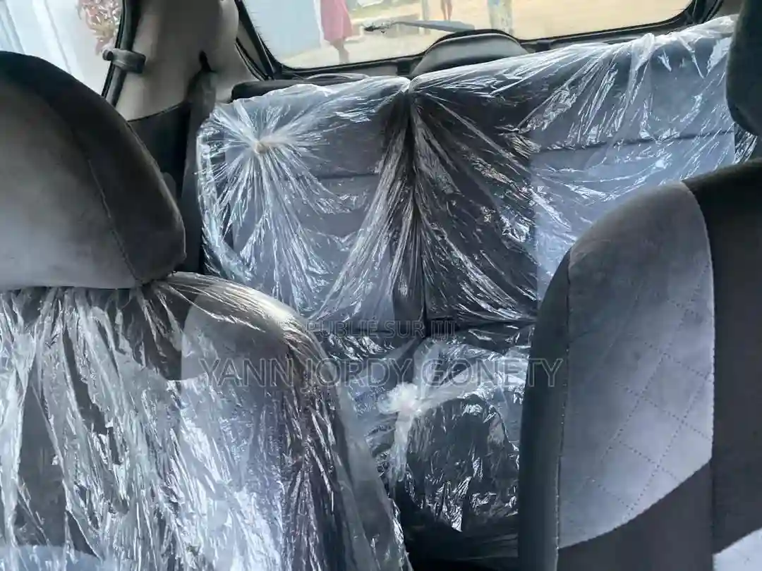 Peugeot 206 2003 Black - Vue 5