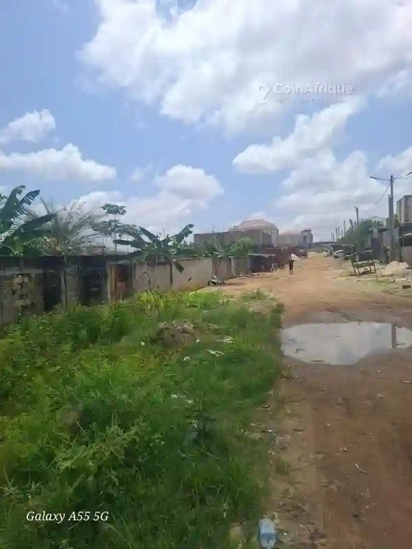 Terrain 630m2-cocody Angre Nouveau Chu - Vue 3