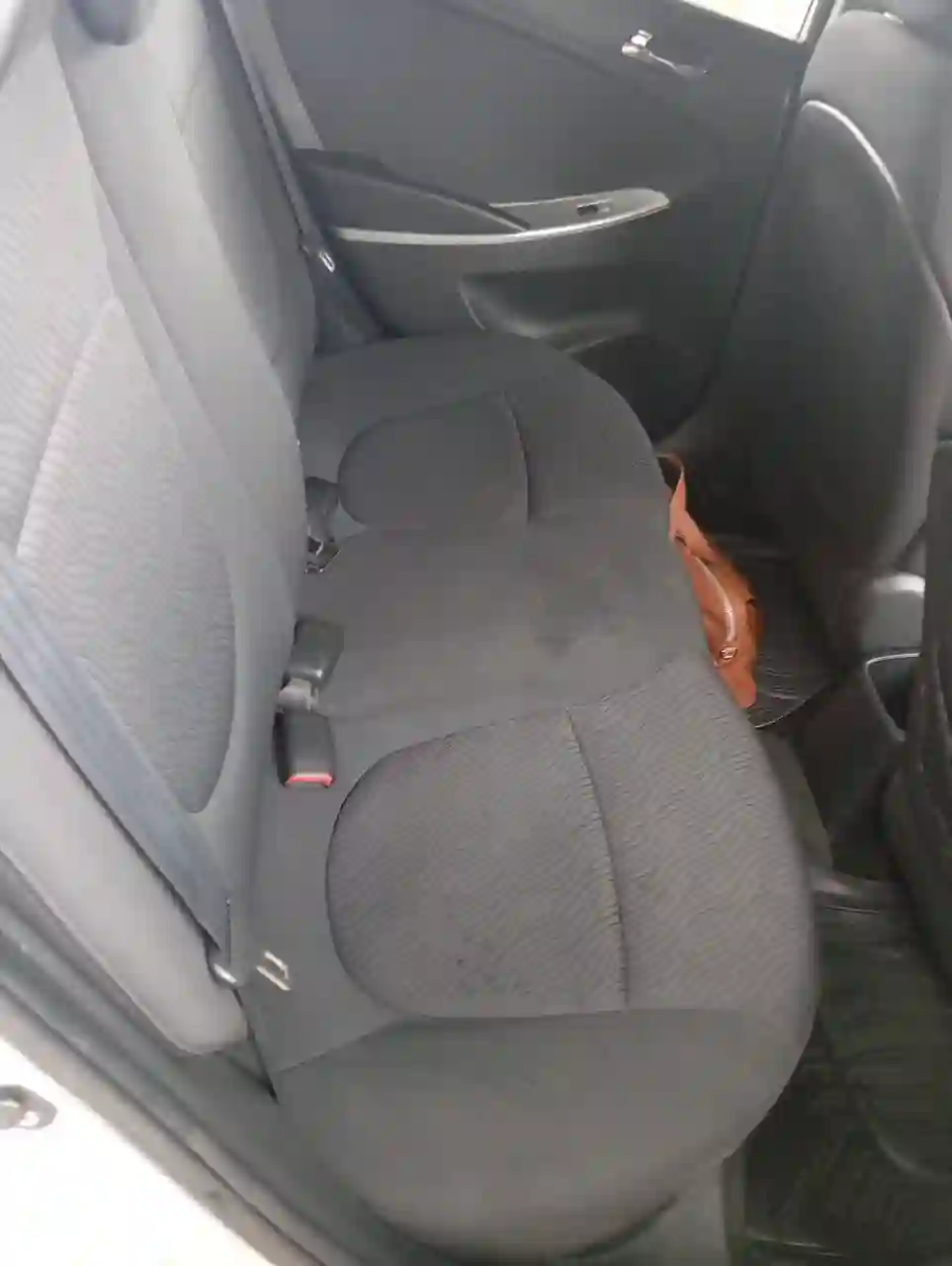 HYUNDAI ACCENT EN VENTE  - Vue 3