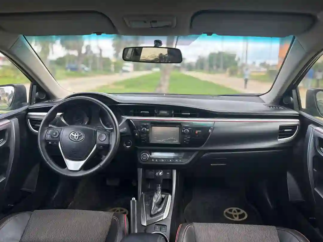 TOYOTA COROLLA EN VENTE 