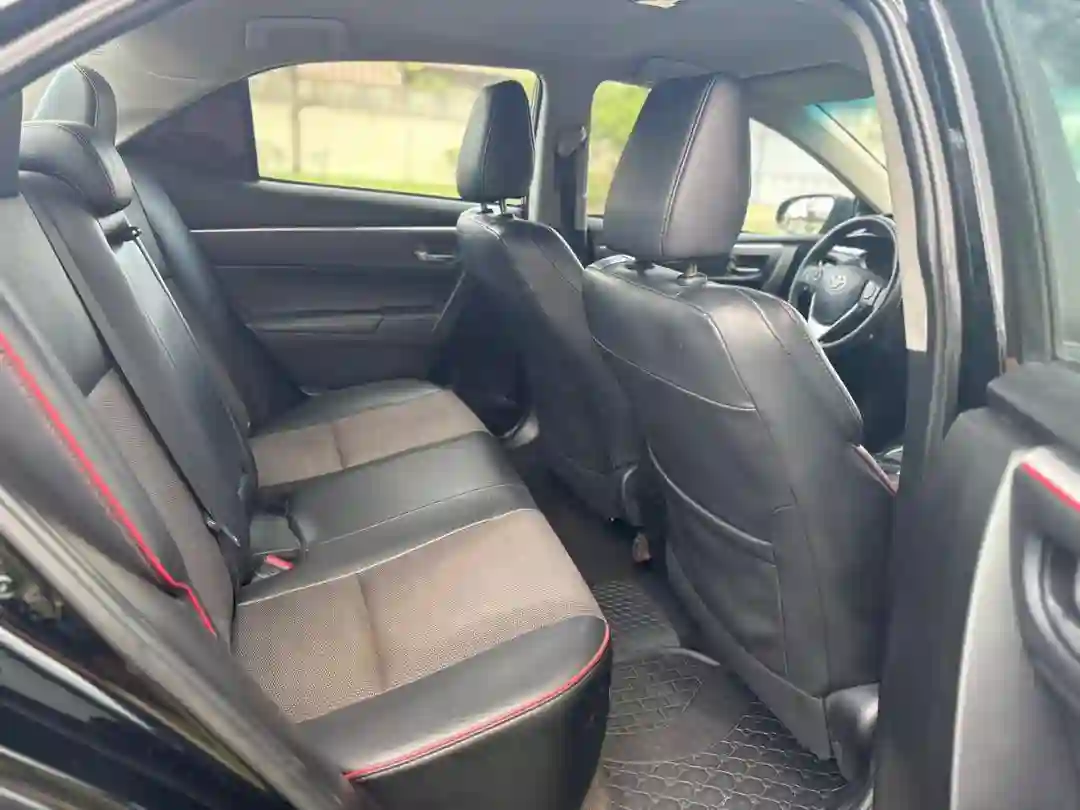 TOYOTA COROLLA EN VENTE  - Vue 2