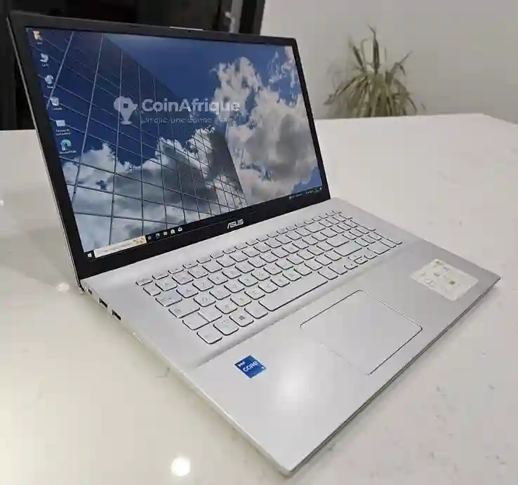 PC Asus Vivobook 17 Core i7 11th gen 16 go ram 1 Téra ssd - Vue 2