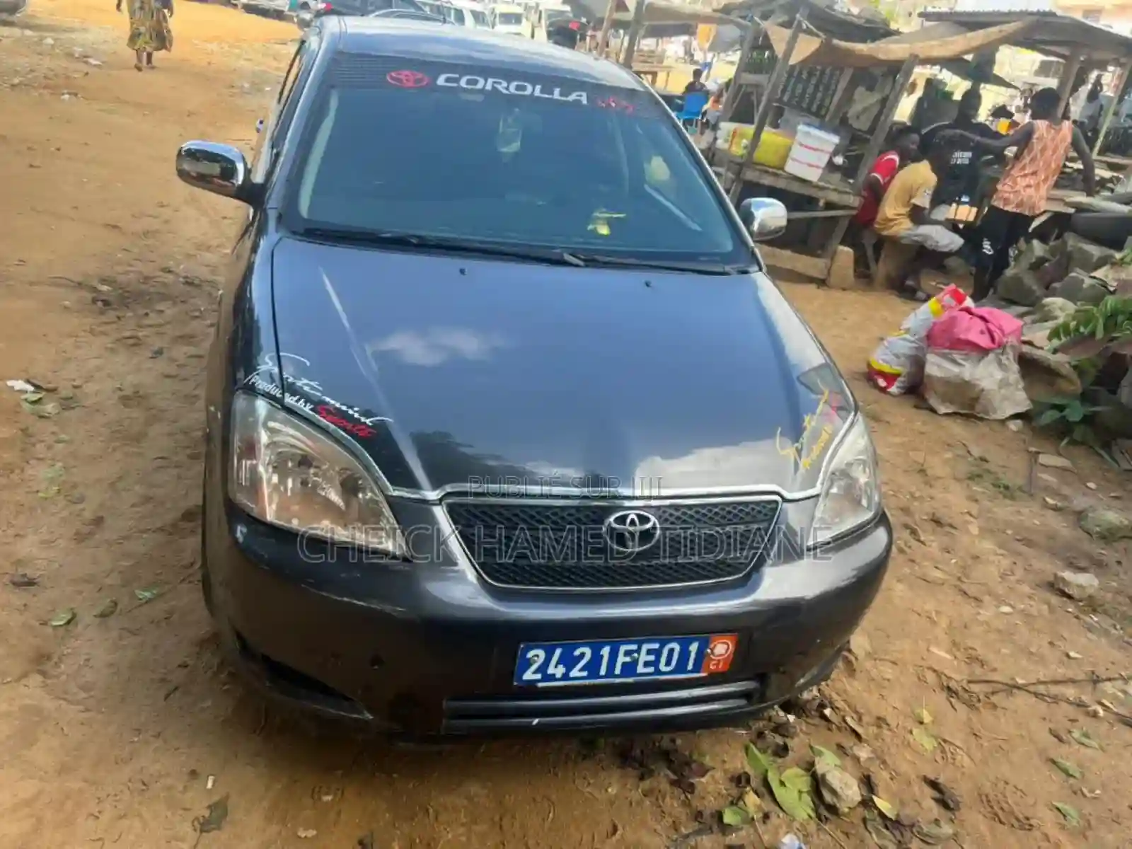 Toyota Corolla 2004 Noir Mat - Vue 3