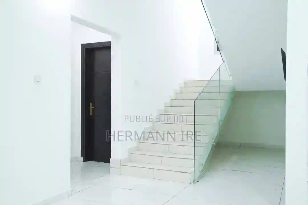 Villa Triplex en Vente - Vue 1