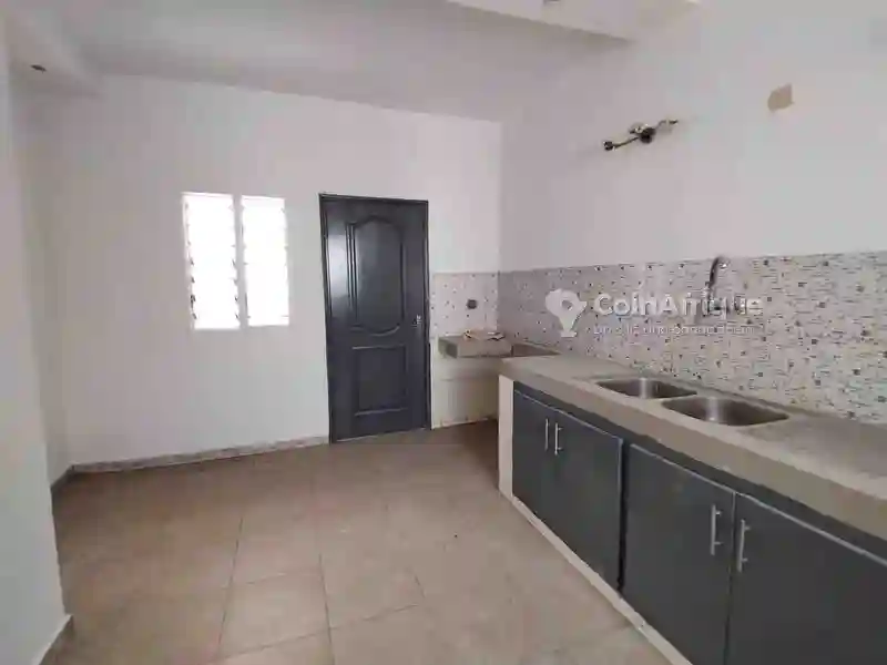 Location Villa 4pièces -cocody Riviera 3 - Vue 4