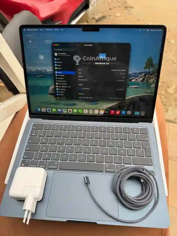 Macbook air 2024 m3 Avec Garantie Apple Quasi Neuf Avec Carton - Vue 1