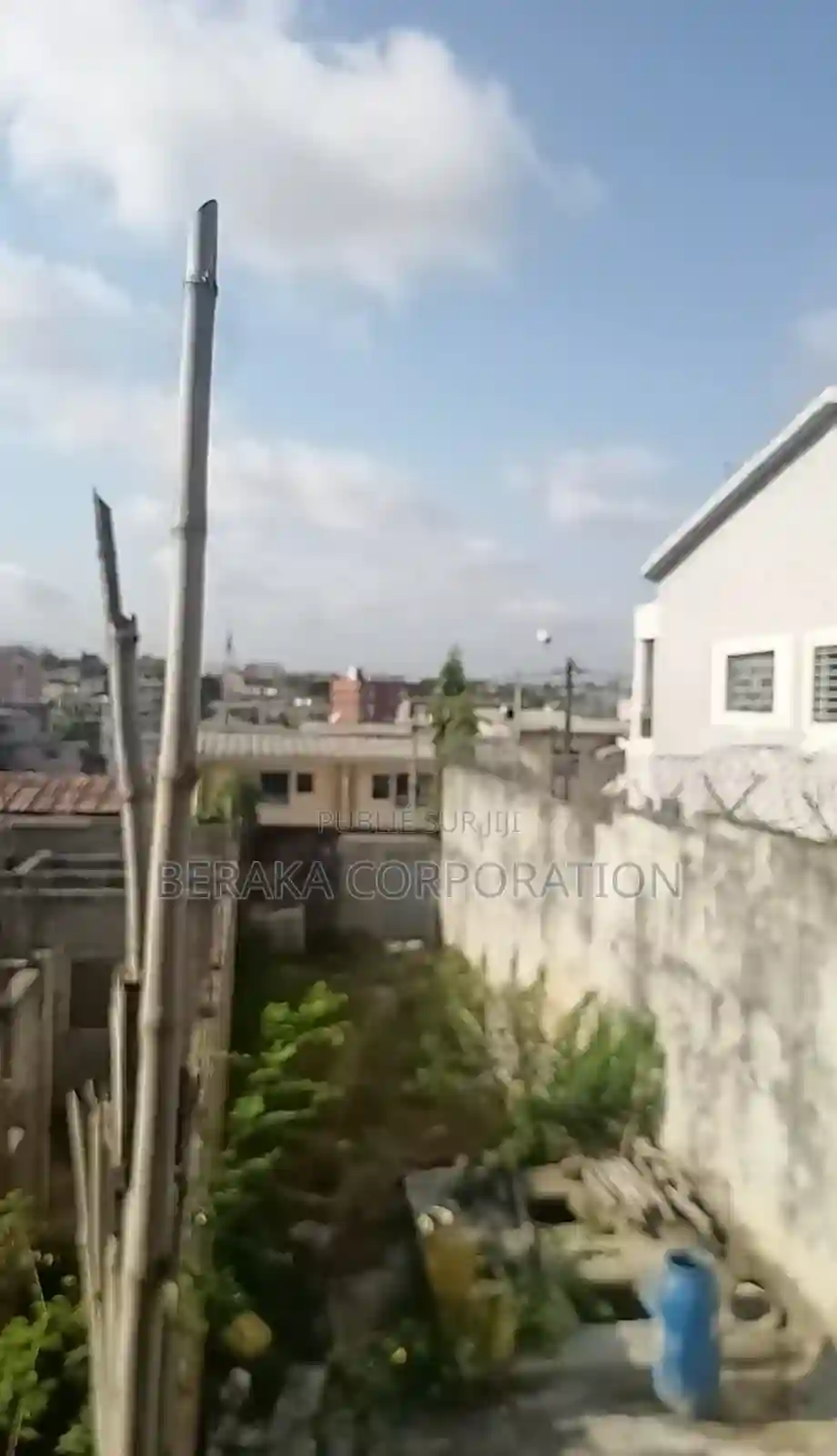 1chbre Appartement Dans Beraka Corporation Cocody à Vendre - Vue 5