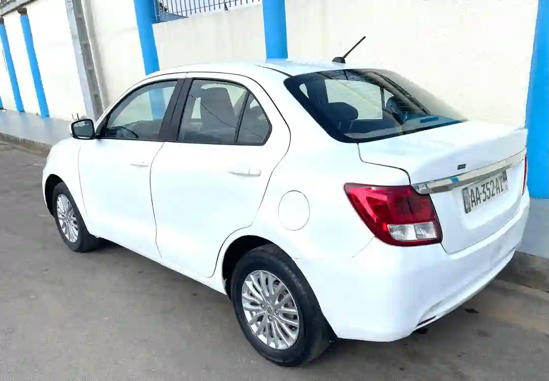 SUZUKI DZIRE EN VENTE  - Vue 2