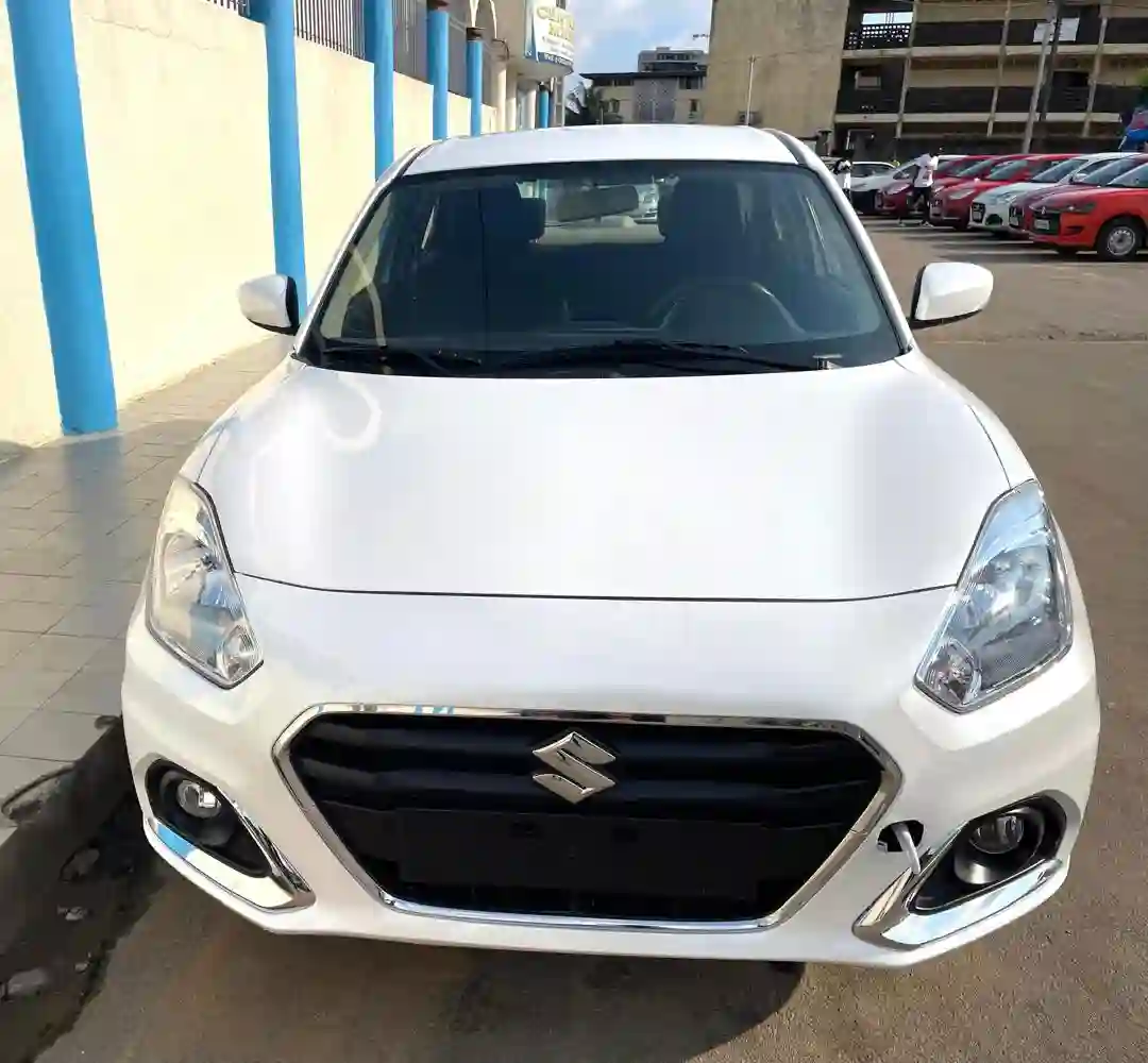 SUZUKI DZIRE EN VENTE  - Vue 3