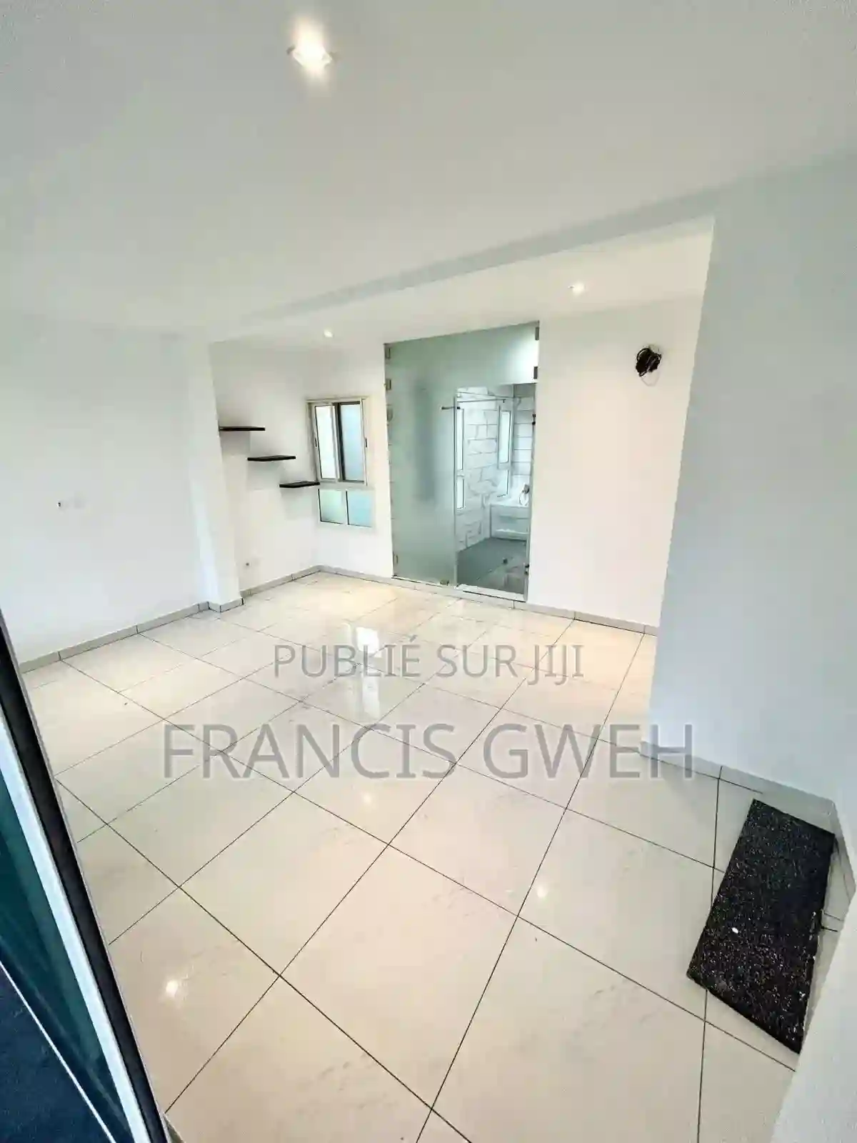 4chbre Duplex Dans Gweh Francis Cocody à Louer - Vue 7