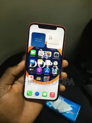 Apple Iphone 12 64 GB Rouge