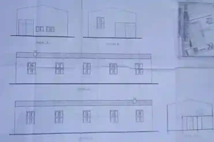 Atelier Industriel à Vendre