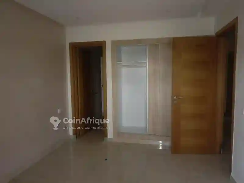 Location Appartements 3 Pièces - Cocody - Vue 1