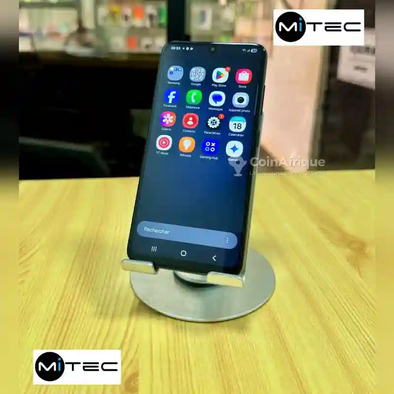 Samsung S23 - 5G - 8 GB - 128 GB - Snapdragon 8 Gen 2 - 50 Mpx - Vue 2