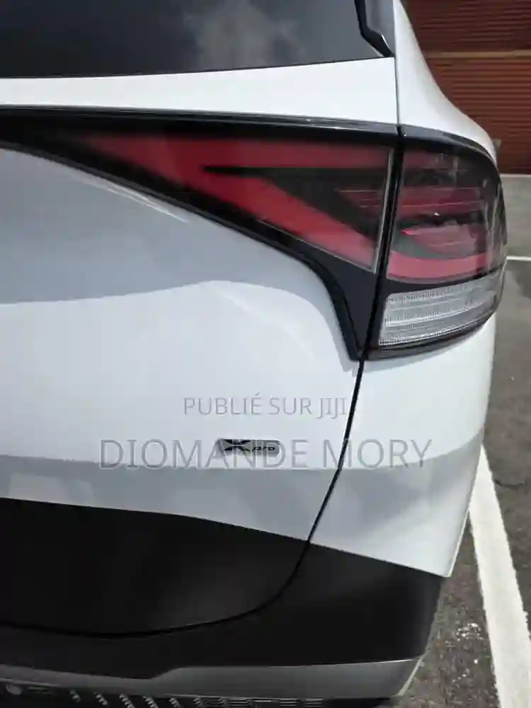 Kia Sportage X-line 2023 Blanc - Vue 10