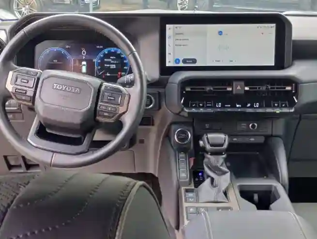 Toyota Land Cruiser Prado - Vue 2