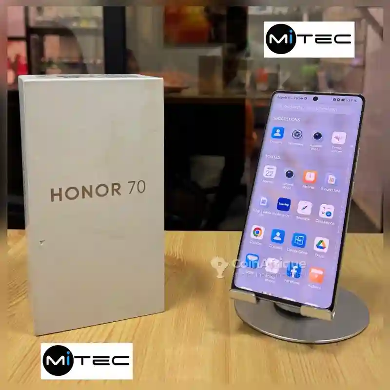 Honor 70 - 5G - 8 GB - 256 GB - Écran Incurvé - 6'67 Pouces - Vue 1