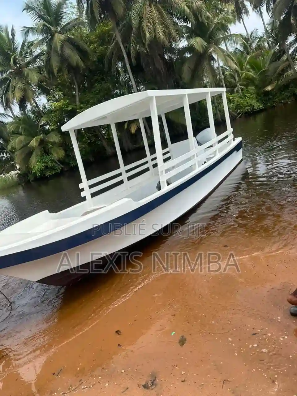 Bateau Plaisance Polyester Transport Passager Ou Personnel - Vue 1