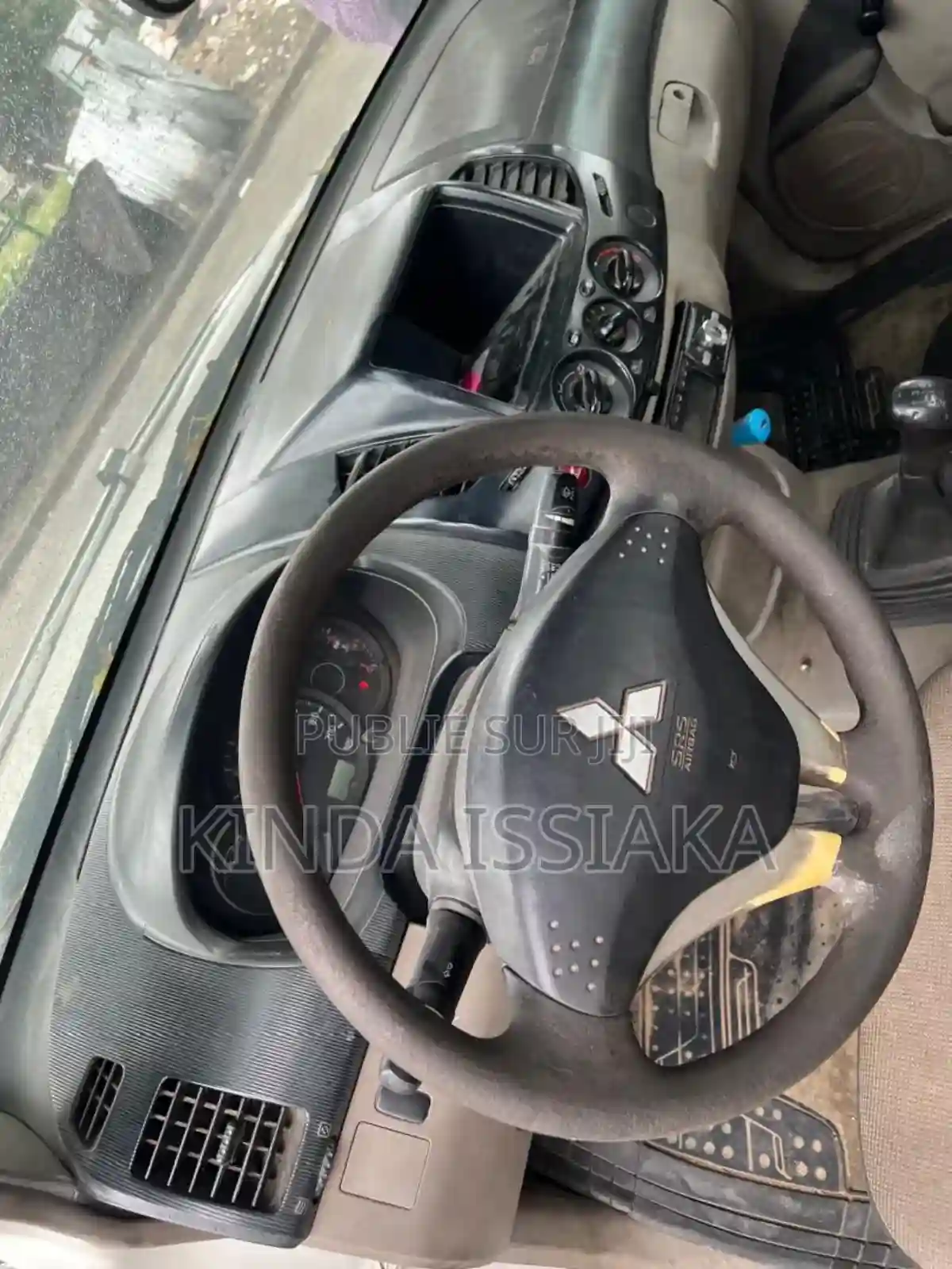 Mitsubishi L200 2015 Blanc Cassé - Vue 2